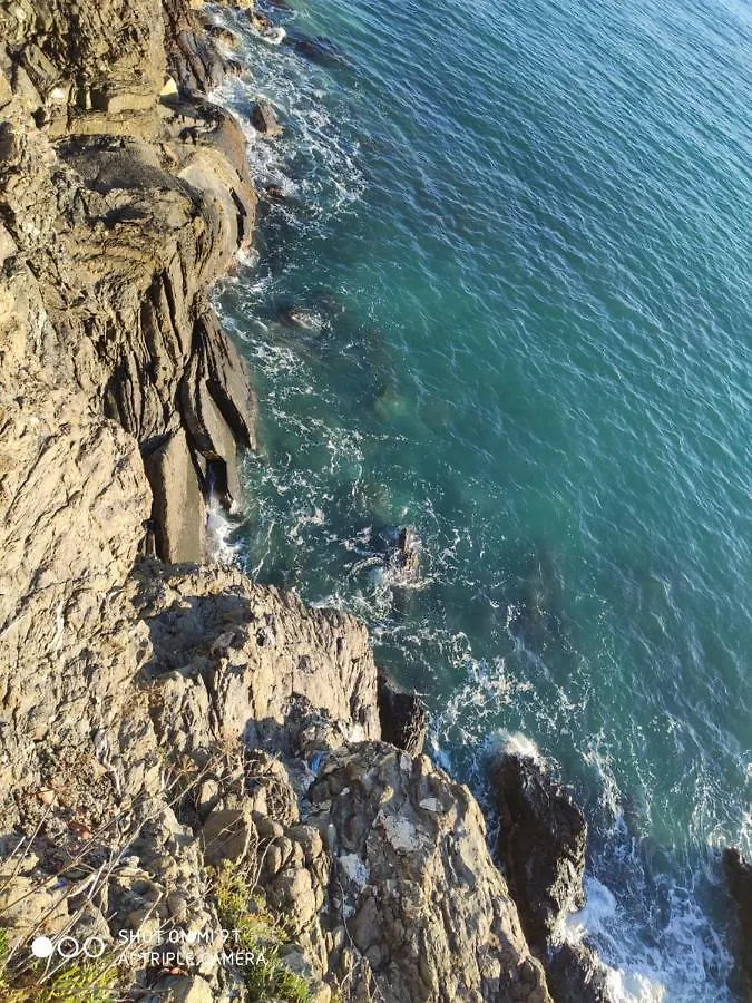 Via Verdi 5, Gli Affreschi Monterosso al Mare 0*,